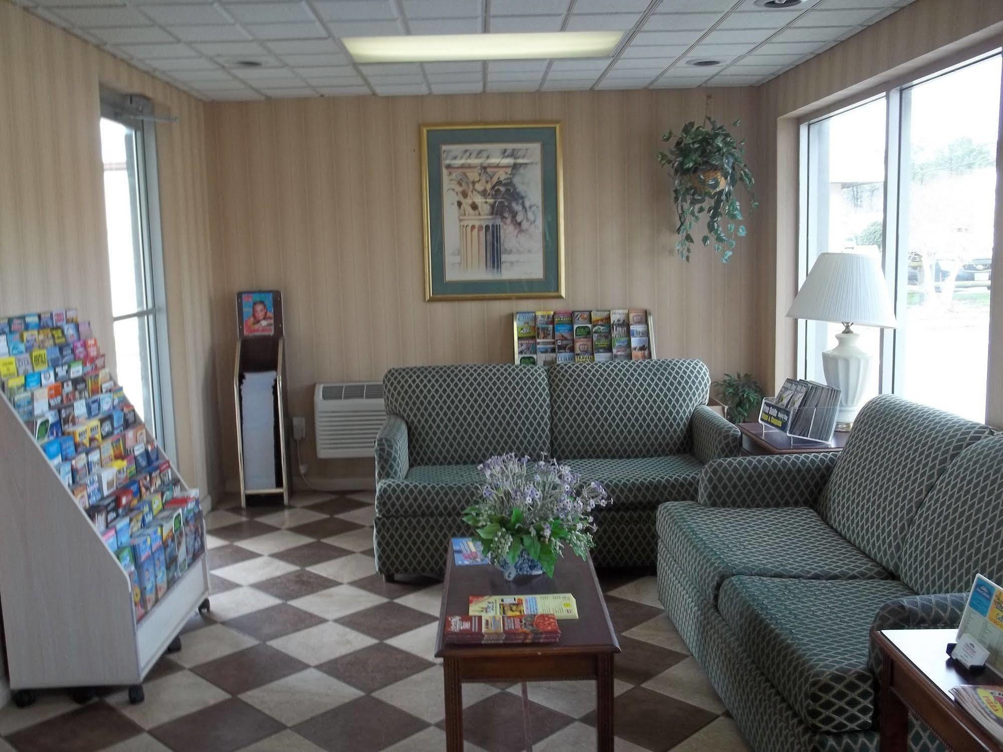 Howard Johnson By Wyndham Virginia Beach Exterior foto